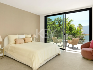 Villa for sale in Marbesa, Marbella East