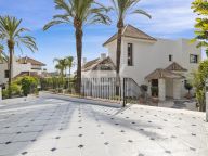 Villa for sale in Las Lomas del Marbella Club, Marbella Golden Mile