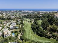 Villa for sale in Benahavis