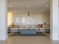 Villa for sale in Benahavis
