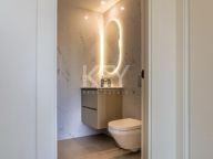 Villa for sale in Benahavis