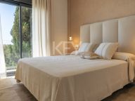 Villa for sale in Benahavis