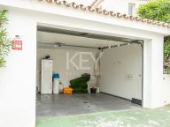 Villa for sale in Los Naranjos Hill Club, Nueva Andalucia