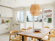 Villa for sale in Los Naranjos Hill Club, Nueva Andalucia