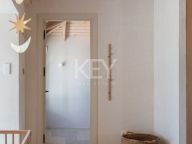 Villa for sale in El Madroñal, Benahavis