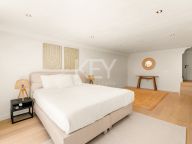 Вилла на продажу в Altos del Paraiso, Бенахавис