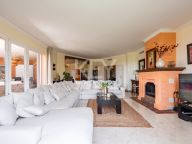 Villa for sale in Bahia de Casares, Casares