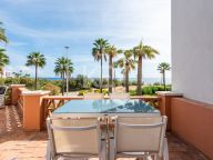 Villa for sale in Bahia de Casares, Casares