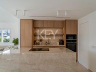 Duplex Penthouse for sale in La Quinta, Benahavis