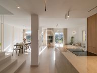 Duplex Penthouse for sale in La Quinta, Benahavis