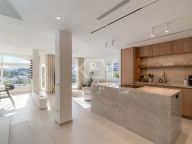 Duplex Penthouse for sale in La Quinta, Benahavis