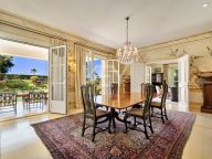 Villa en venta en Los Monteros, Marbella Este