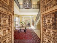 Villa en venta en Los Monteros, Marbella Este