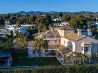Вилла на продажу в Los Monteros, Восточная Марбелья