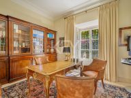 Villa en venta en Los Monteros, Marbella Este