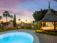 Villa en venta en El Rosario, Marbella Este