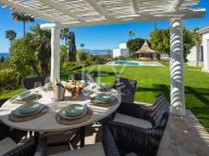 Villa en venta en El Rosario, Marbella Este