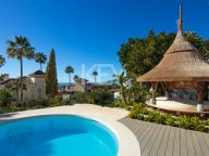 Villa en venta en El Rosario, Marbella Este