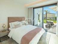 Villa en venta en El Rosario, Marbella Este