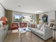 Apartment for sale in Marina Puente Romano, Marbella Golden Mile
