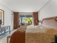 Apartment for sale in Marina Puente Romano, Marbella Golden Mile