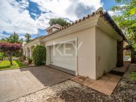 Villa for sale in Paraiso Barronal, Estepona