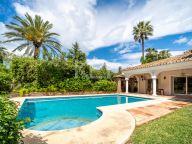 Villa for sale in Paraiso Barronal, Estepona