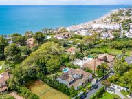 Villa for sale in Paraiso Barronal, Estepona