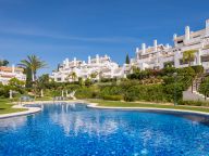 Apartment for sale in Los Monteros Palm Beach, Marbella East
