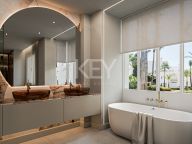 Apartment for sale in Los Monteros Palm Beach, Marbella East