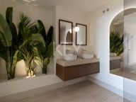 Duplex en venta en Monte Halcones, Benahavis