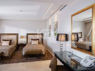Penthouse for sale in Kempinski, Estepona