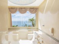 Penthouse for sale in Kempinski, Estepona