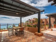 Penthouse for sale in Kempinski, Estepona