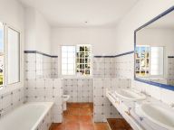 Villa en venta en Marbesa, Marbella Este