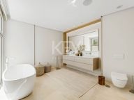 Penthouse for sale in La Quinta, Benahavis