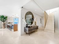 Penthouse for sale in La Quinta, Benahavis