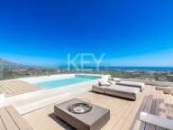 Penthouse for sale in La Quinta, Benahavis