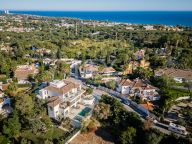 Villa en venta en El Rosario, Marbella Este