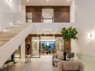 Villa en venta en El Rosario, Marbella Este