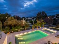 Villa en venta en El Rosario, Marbella Este