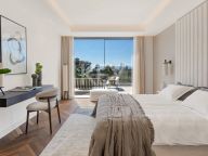Villa en venta en El Rosario, Marbella Este