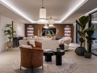 Villa en venta en El Rosario, Marbella Este