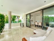 Apartment for sale in Los Monteros, Marbella East