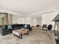 Apartment for sale in Los Monteros, Marbella East