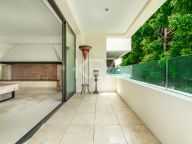 Apartment for sale in Los Monteros, Marbella East