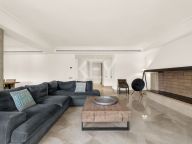 Apartment for sale in Los Monteros, Marbella East