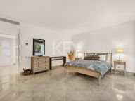 Apartment for sale in Los Monteros, Marbella East