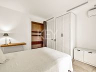 Apartment for sale in Los Monteros, Marbella East