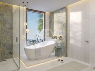 Villa for sale in Bel Air, Estepona